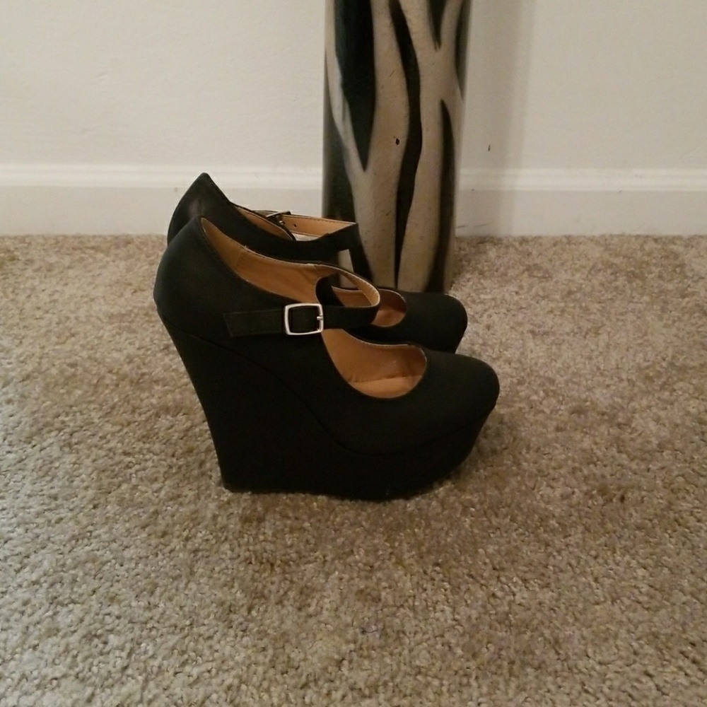 Wedges - Picture 3 of 3